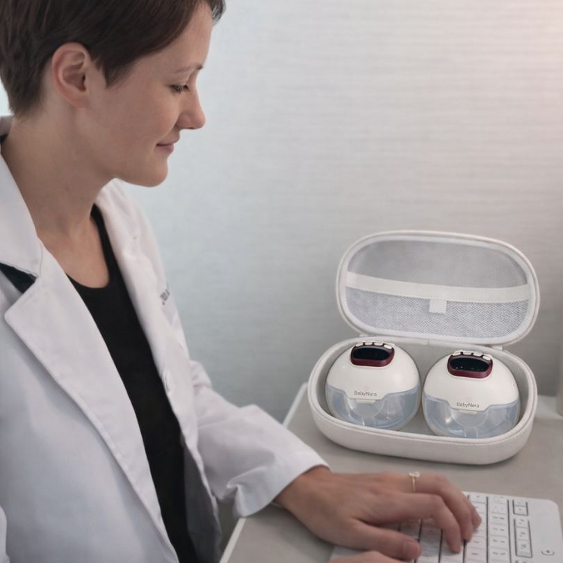 quiet wearable breast pump for discreet daily use at work