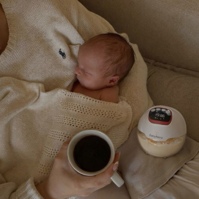 Customer using BabyNera fetal doppler